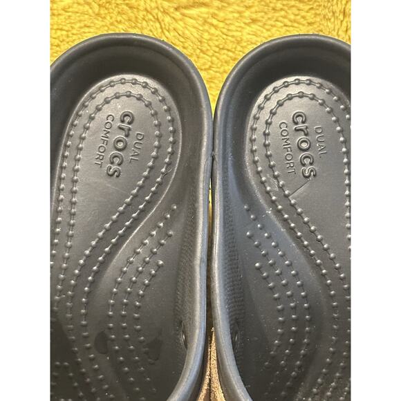 Crocs Woman’s Sz 7W Brown Sarah Clog Heel Dual Mules Suede Leather Strap casual - Picture 4 of 9